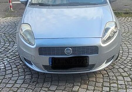 Fiat Punto 1.4 16V Dynamic Dynamic