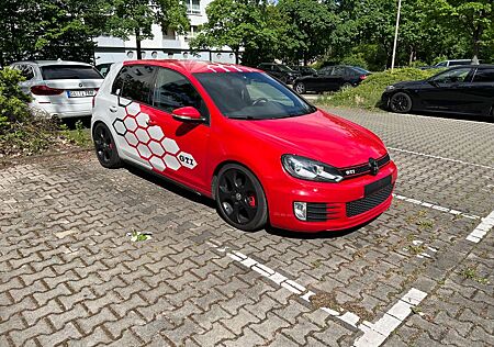 VW Golf Volkswagen 2.0 TSI GTI GTI