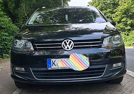 VW Sharan Volkswagen 2.0 TDI DSG 130kW BMotion Tech Highli...