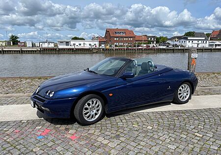 Alfa Romeo Spider 2.0 T.Spark L Zender