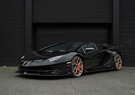 Lamborghini Aventador SVJ Roadster LP770-4/Ad Personam