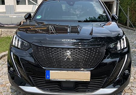 Peugeot 2008 -e 136 GT Top gepflegt