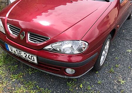 Renault Megane Classic RT 1.4 16V RT ohne Mängel