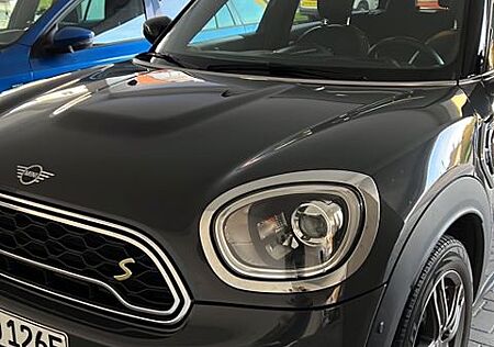 Mini Cooper S Countryman Countryman SE (Cooper) All (Benzin+Elektrisch)
