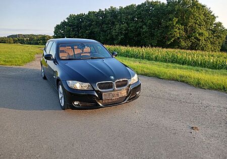 BMW 320d ED Touring Edition Lifestyle Edition Li...