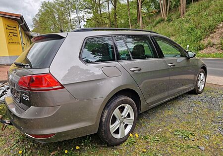 VW Golf Volkswagen 2.0 TDI BMT Comfortline Variant