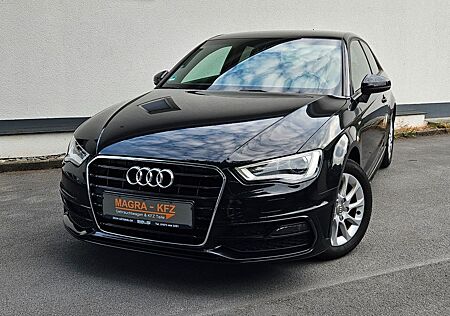 Audi A3 1,2 TFSI S-Line Attraction/Navi/Xenon/AHK/DSG