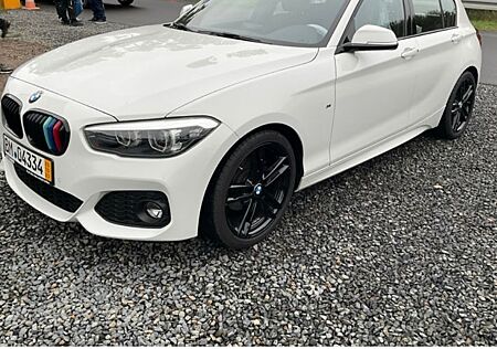 BMW 118i Edition M Sport Shadow Edition M Sport ...