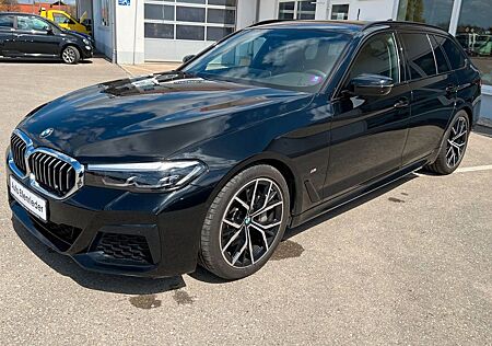 BMW 530 Baureihe 5 Touring d M Sport +Winterreifen
