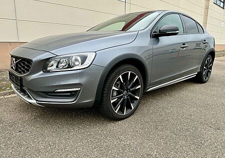 Volvo S60 D4 Cross Country Summum AWD Aut.