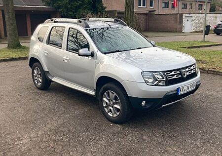 Dacia Duster 1.2 TCe 125 Leder,Sitz.Hzg,Navi Tüv Neu