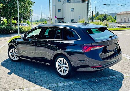 Skoda Octavia 1.5TSI COMBI - TOP AUSSTATTUNG + ZUSTAND