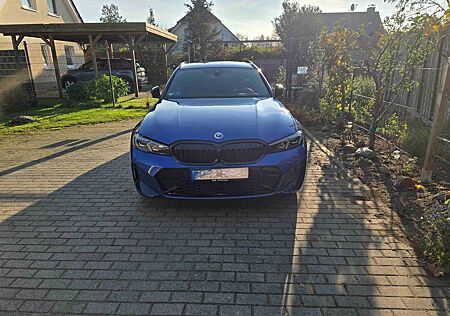 BMW 330e xDrive Touring M Sport Pro