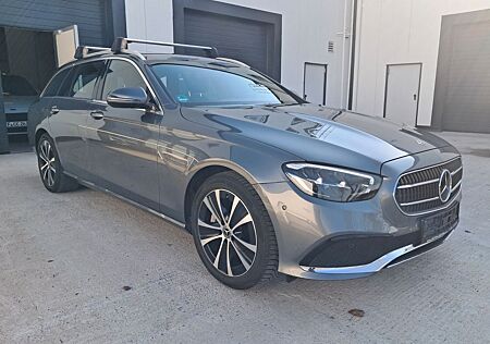 Mercedes-Benz E 300 E T-Modell de Plugin Hybrid Diesel