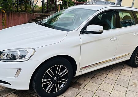 Volvo XC 60 XC60 D4 Summum 2,0.Leder.Top Zustand