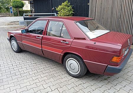 Mercedes-Benz 190