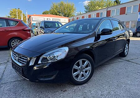 Volvo V60 Kombi Momentum