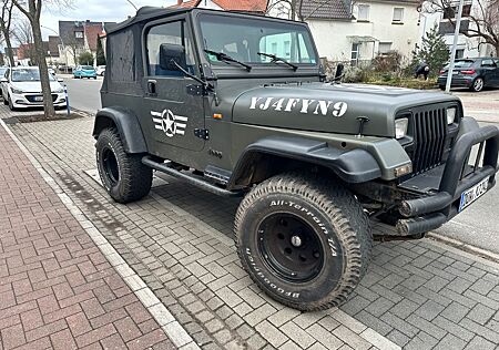 Jeep Wrangler 4.0 -