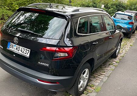 Skoda Karoq Style 1.5 ACT DSG NAVI TEMPO SHZ PDC etc.!