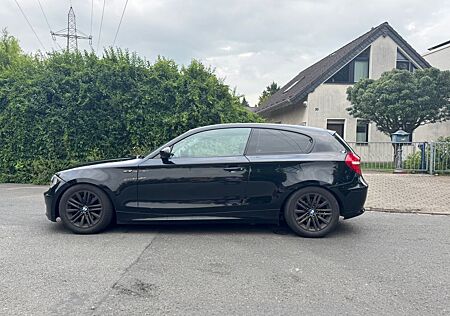 BMW 116 - TÜV NEU, BREMSEN NEU, 8-FACH BEREIFT