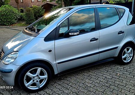 Mercedes-Benz A 140 mit neuem TÜV (2. Jahre)