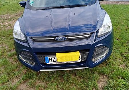 Ford Kuga 1,5 EcoBoost 2x4 88kW SYNC Edition SYNC...