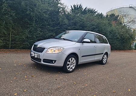 Skoda Fabia Combi 1.4l Ambient,Klima,2.Hand,Scheckheft