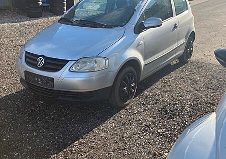 VW Fox Volkswagen 1.2 - mit TÜV und AU