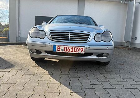 Mercedes-Benz C 220 CDI ELEGANCE