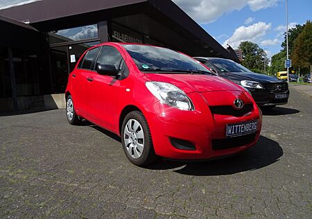 Toyota Yaris Cool 4 türig 1.HAND