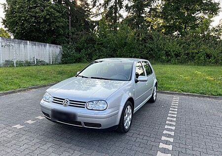 VW Golf Volkswagen 4 1.9TDI 74 kW Pacific