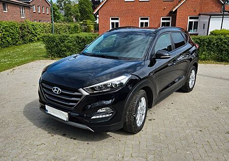 Hyundai Tucson 1.6 T-GDI 2WD DCT *Pano*AHK