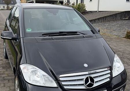 Mercedes-Benz A 160 CDI BlueEFFICIENCY -
