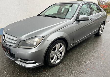 Mercedes-Benz C 200 C -Klasse Lim. CGI BlueEfficiency .