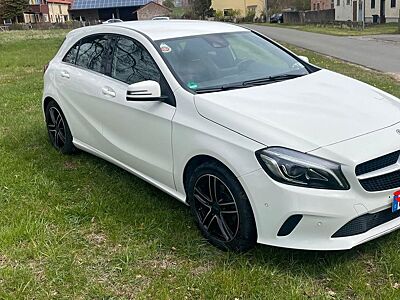 Mercedes-Benz A 180 - SHZ Klima 3.Hand 70.000km 8fach Bereift