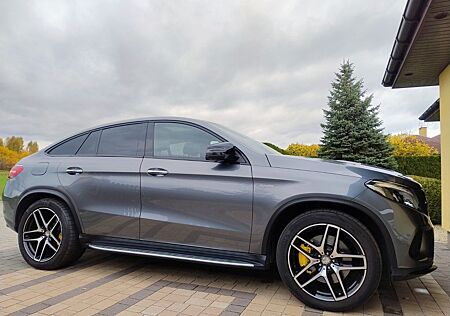 Mercedes-Benz GLE 43 AMG Mercedes-AMG GLE 43 4MATIC Merced...