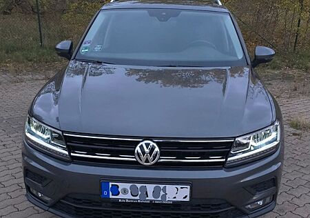 VW Tiguan Volkswagen 1.5 TSI Comfortline LED AHK ACC Cam 1.Hd