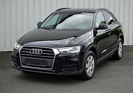 Audi Q3 1.4 TFSI (92 kW) / XENON / KEYLESS /
