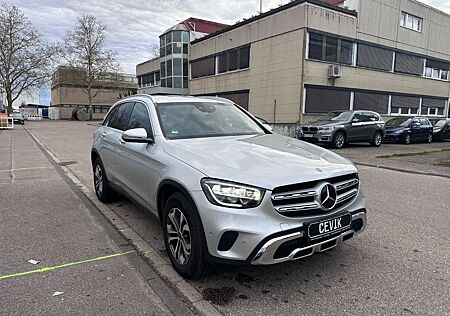 Mercedes-Benz GLC 220 GLC 220d 4M/1.HD/STHZ/DISTR+/LED/SPUR/TOTENW/VZE