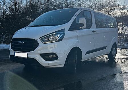 Ford Transit Custom , 9-Sitzer Bus