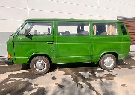 VW T3 Caravelle Volkswagen 8 Sitzer Oldtimer Camper