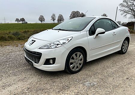 Peugeot 207 CC Platinum Automatik Cabrio Klima