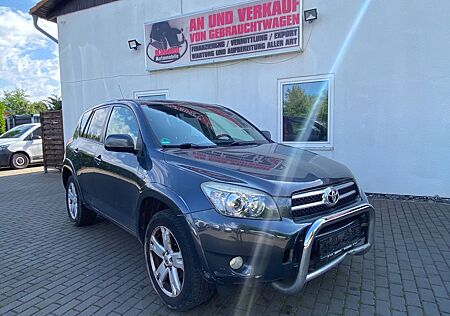 Toyota RAV 4 RAV4 Executive 4X4 D-CAT/6-GANG/LEDER/