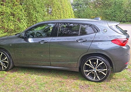 BMW X2 xDrive25d M Sport, HUD, Leder, Voll