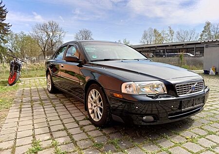 Volvo S80 2.4