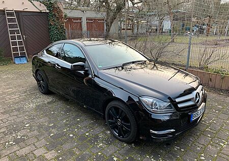 Mercedes-Benz C 350 C350 Coupé | Sportpaket | 2014 | 205.000 km | Un