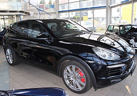 Porsche Cayenne Turbo PGSD Vollausstattung