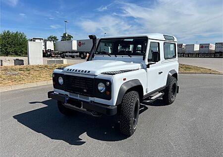 Land Rover Defender 90 Top Zustand Scheckheft 1. Vorbesitze
