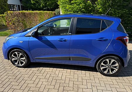 Hyundai i10 1.0 Autom. Passion Plus / Klimaautomatik/Shz