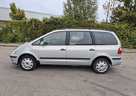 Ford Galaxy gebraucht kaufen Ford Galaxy 2.0 Ambiente